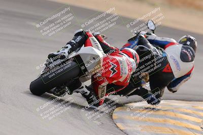 media/Dec-17-2022-SoCal Trackdays (Sat) [[224abd9271]]/Turn 10 Backside (120pm)/